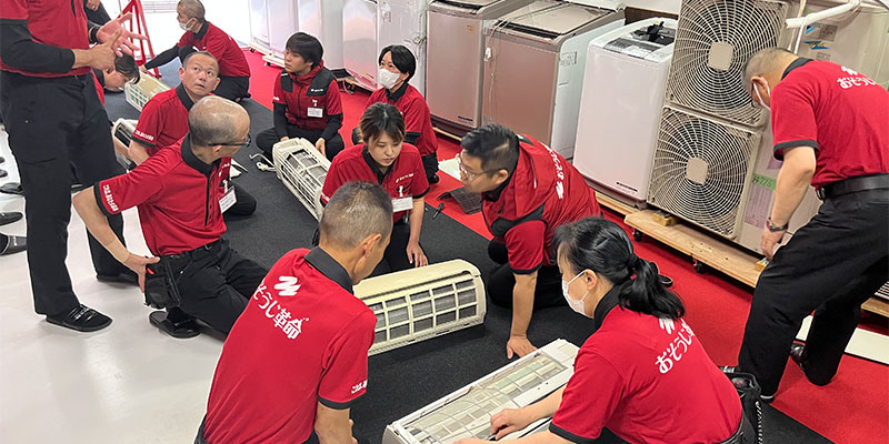 開業後も仲良し!?おそうじ革命の加盟店オーナー同士で親しくなりやすいワケとは?